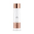 Descrição conforme o Fabricante: “Wella Professionals Fusion Shampoo possui fórmula suave que realiza uma limpeza saudável, que não compromete a saúde da fibra capilar. Além disso, sua fragrância combina nove […]
